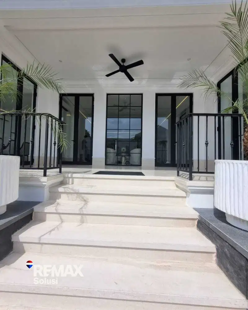 DIJUAL RUMAH MEWAH ELEGAN KAWASAN KEMANG JAKARTA SELATAN