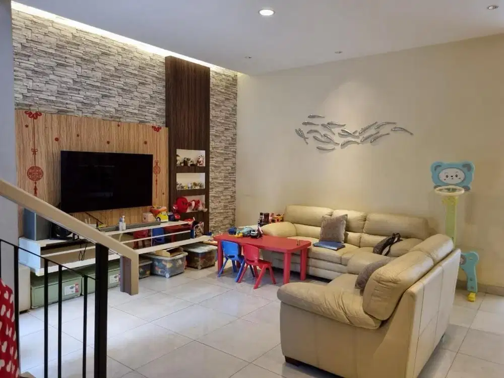 Dijual Rumah Rapi Terawat Siap Huni di Sutera Olivia Alam Sutera