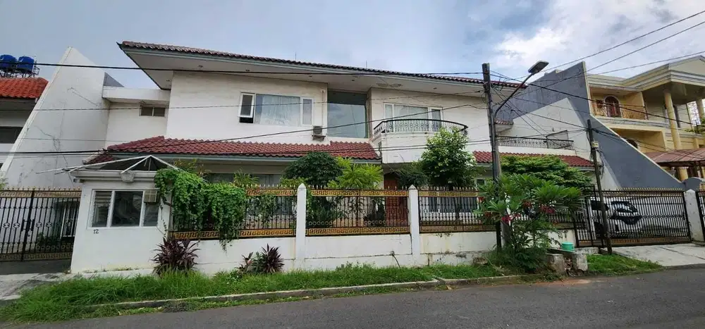 Dijual Rumah 2 Lantai Mewah di Jalan Karang Bolong,Ancol Jakarta Utara