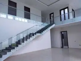 Dijual Rumah Lux dan Baru di Setraduta Grande - Bandung