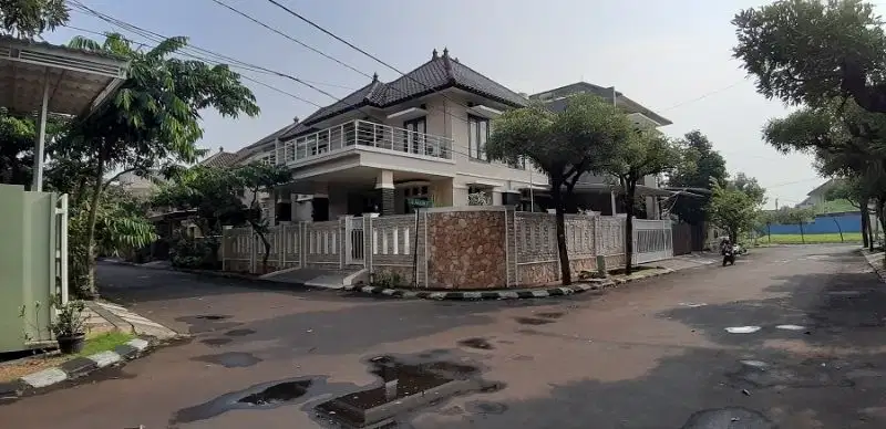 Rumah Hook Kemang Pratama Bekasi