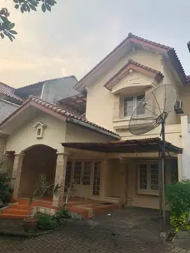 Dijual Rumah di Cluster Graha Hijau Bintaro dekat MRT dan Stasiun