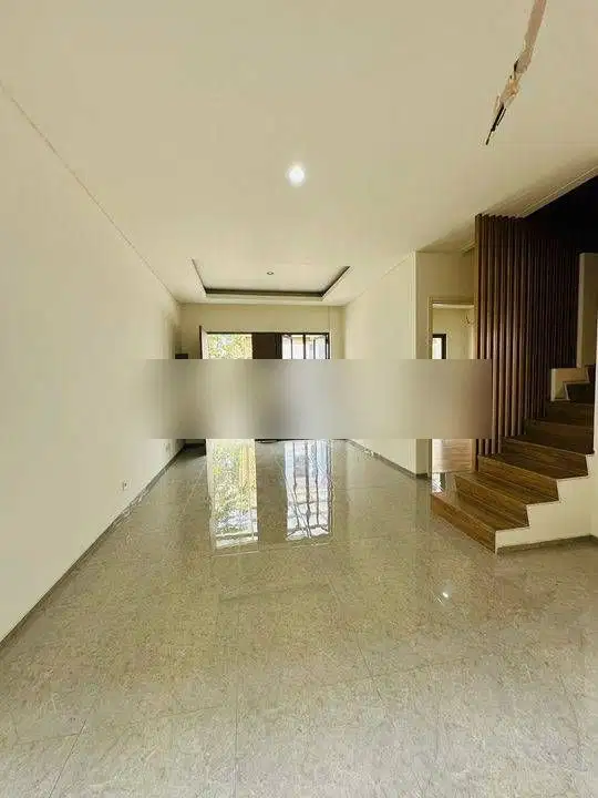 Rumah Puri 11 Metland Puri 3 Lantai 7x12.5 Hadap Selatan Shm