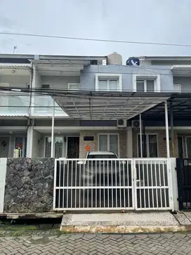 Rumah 2 lantai, 6x26,  Taman Surya 5