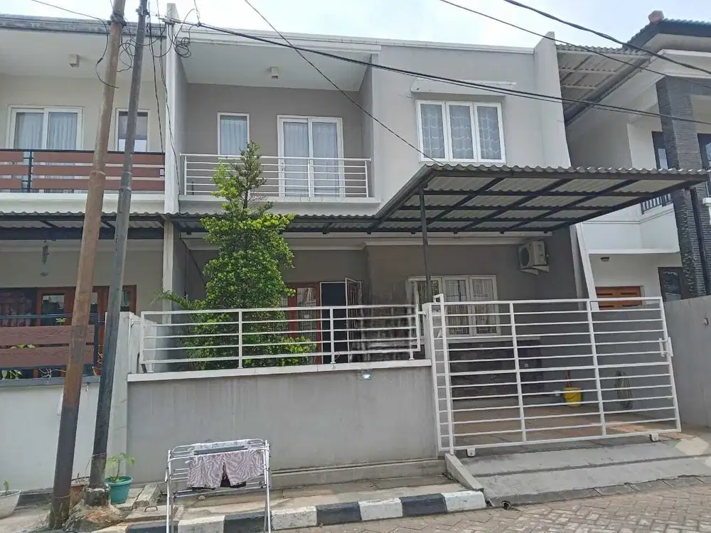 Rumah Bagus Di Metro Permata Tangerang Luas 8x18 2 Lantai SHM