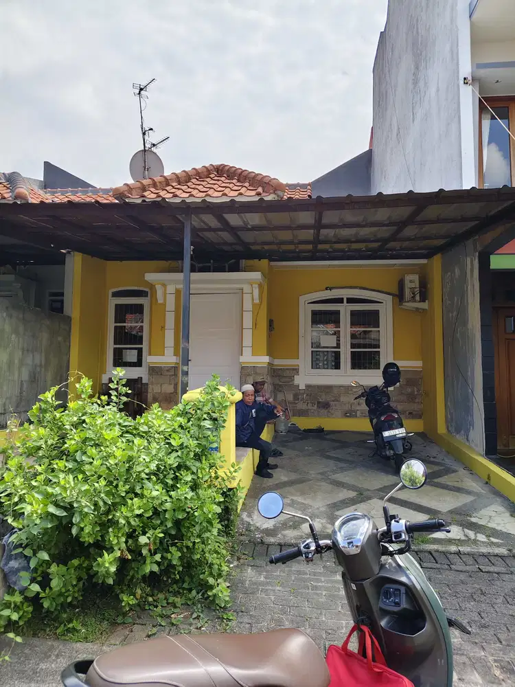 Dijual Cepat Rumah Murah Kota wIsata Cibubur Siap Huni