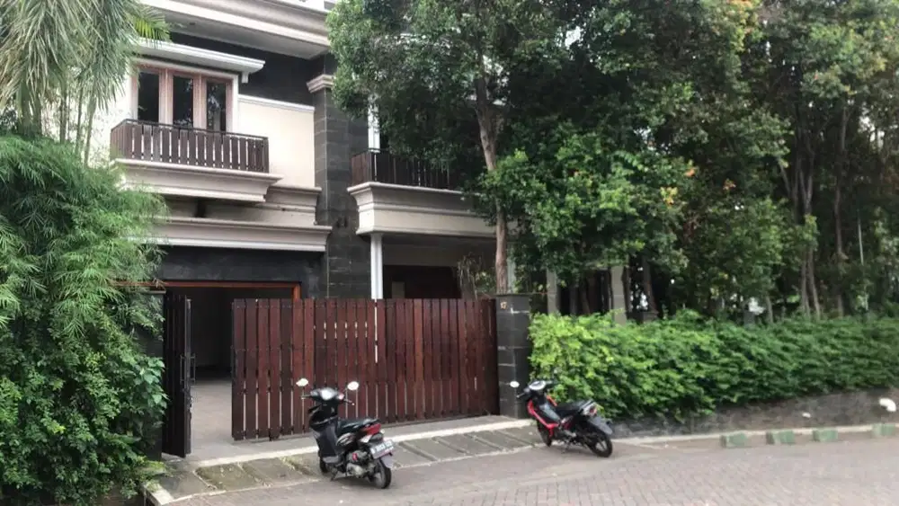 RUMAH CLUSTER BUKIT GADING VILLA ( BGV ) 2LT SIAP MINIMALIS HOOK