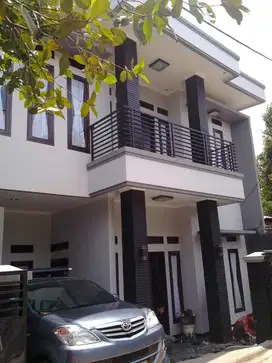 RUMAH 2 LANTAI KOTA BOGOR