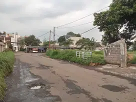 Dijual tanah pinggir jalan posisi hook deket LRT harjamukti