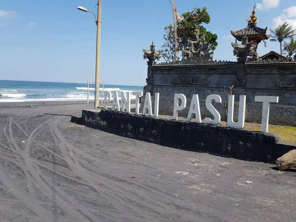 FOR SALE BEACHFRONT LAND AT TABANAN