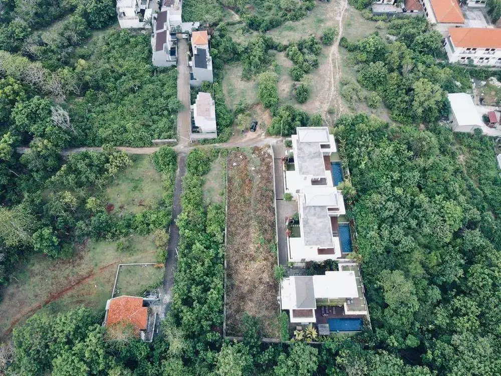 DIJUAL TANAH LINGKUNGAN VILLA LOKASI UNGASAN