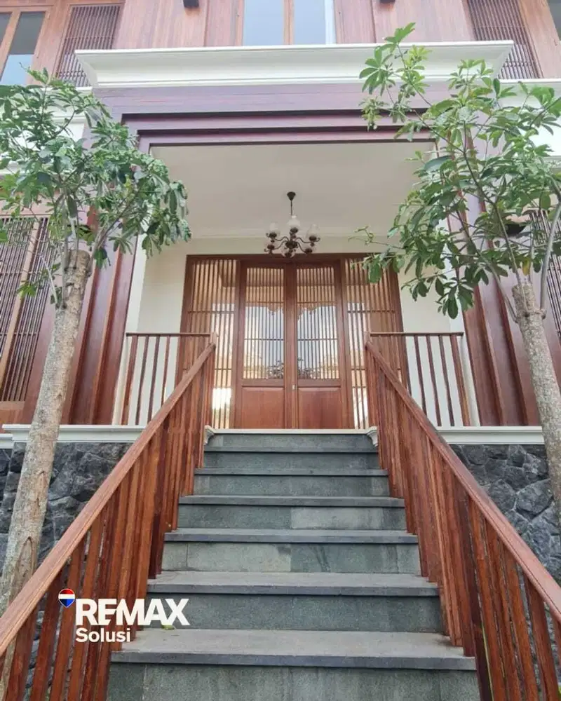DIJUAL RUMAH MEWAH KAWASAN KEMANG JAKARTA SELATAN