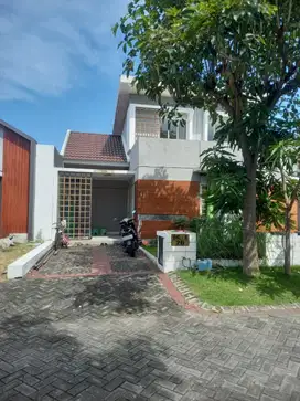 RUMAH DI PUNGGUL, GEDANGAN SIDOARJO