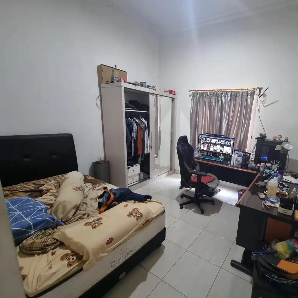 Dijual Rumah di Walet, PIK