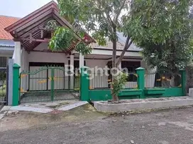DIJUAL CEPAT, MURAH Harga hitung tanah di  PENJARINGAN SARI