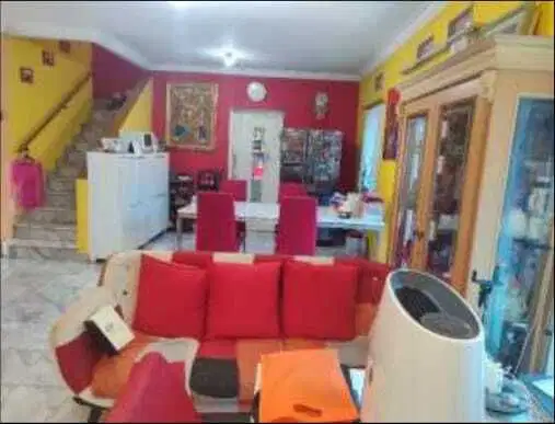 Dijual (BU) : Rumah 2 lantai Cluster Taman Giri Loka