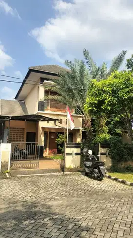 Rumah Hoek Murah Premium Strategis Kemang Pratama Akses Tol Mbz JORR