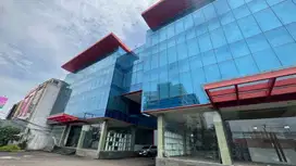 Gedung dan Gudang 4 Lantai di Cipondoh, Hanya 11 Menit ke Tol Buaran