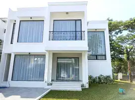 Rumah Baru Foresta BSD cantik Hook Hadap Utara