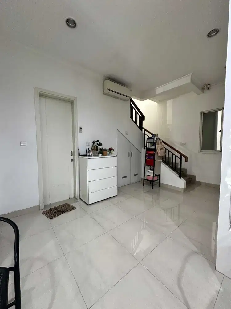 Jual Rumah Full Renov Siap Huni Cluster Edison Gading Serpong