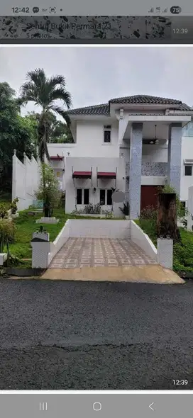 Dijual Rumah Mewah Cantik Cluster Favorite di Sentul