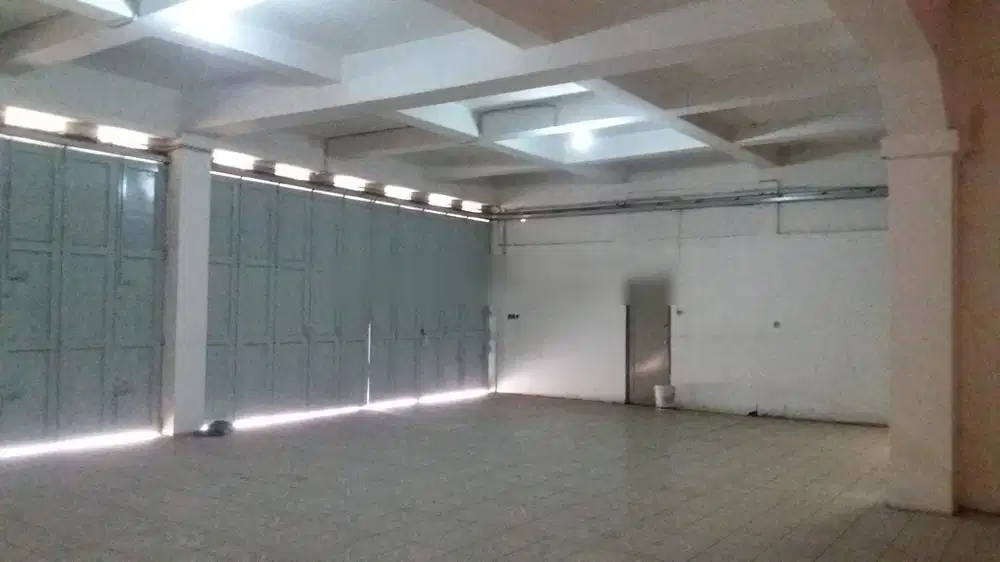 Dijual/Disewakan Ruko Siap Pakai Area Jln. Mohammad Toha Bandung