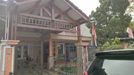 Dijual rumah sudah renovasi 2 lantai di Taman Palma Citra Raya