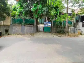 Dijual Rumah Tua Hitung Tanah Saja di Cilenggang Serpong - Tangerang
