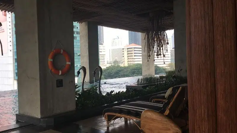 Apartemen full furnish sewa tahunan Sudirman Suites