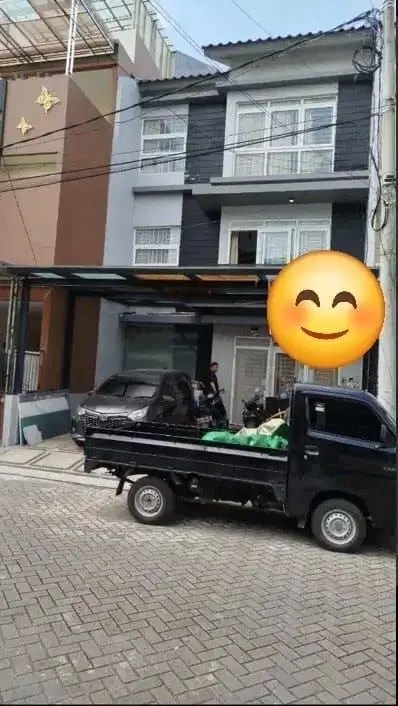 Rumah Murah 3 Lantai SHM Park Residence Taman Surya Kalideres Jakarta