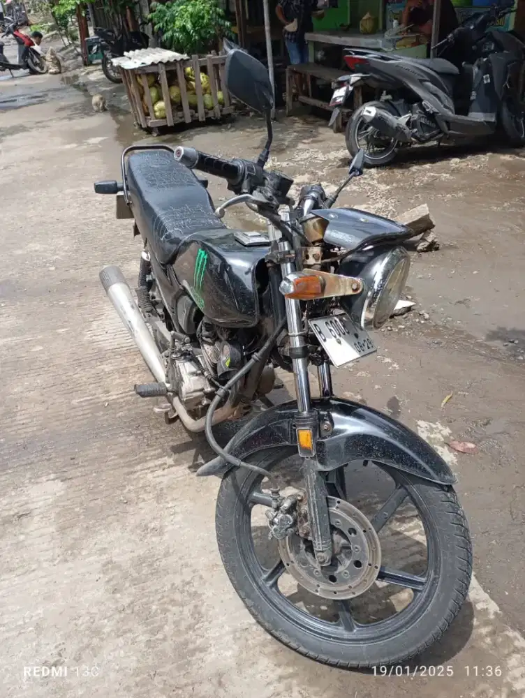 Di jual cepat Honda Gl pro thn 1992