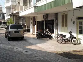 Rumah surabaya utara - gembong sayur