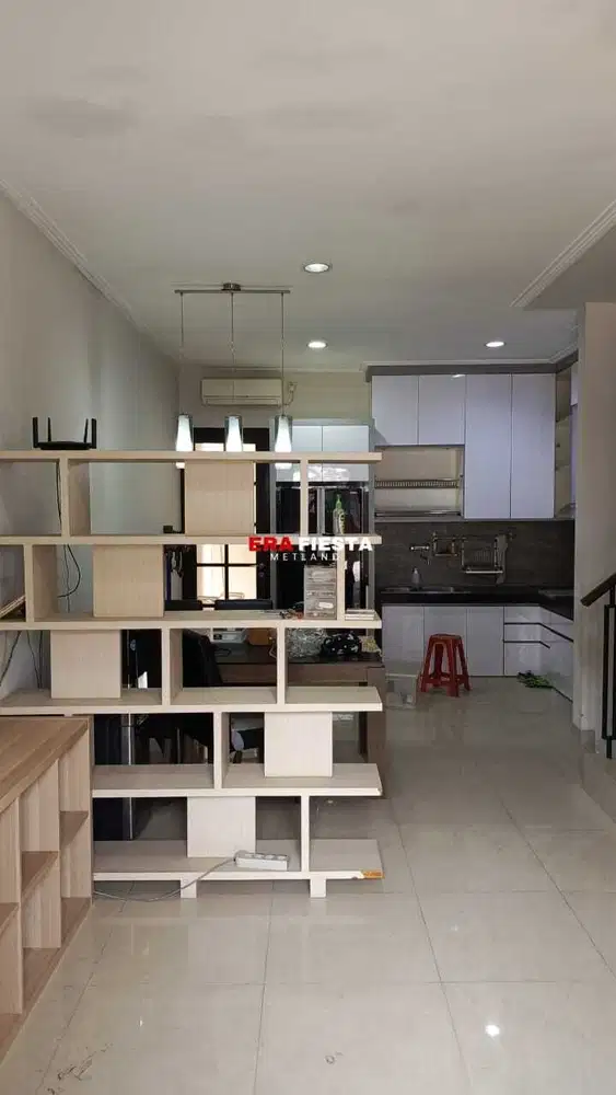 Rumah 2 Lantai Green Lake City Lebar 6 Semi Furnished