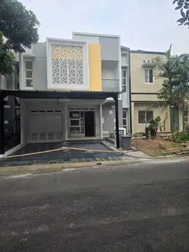 Dijual Rumah 2 Lantai di Cluster Darwin Gading Serpong, Tangerang
