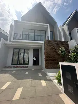 Dijual Rumah Brandnew,2 Lt  ,Mahogany sumarecon Bogor