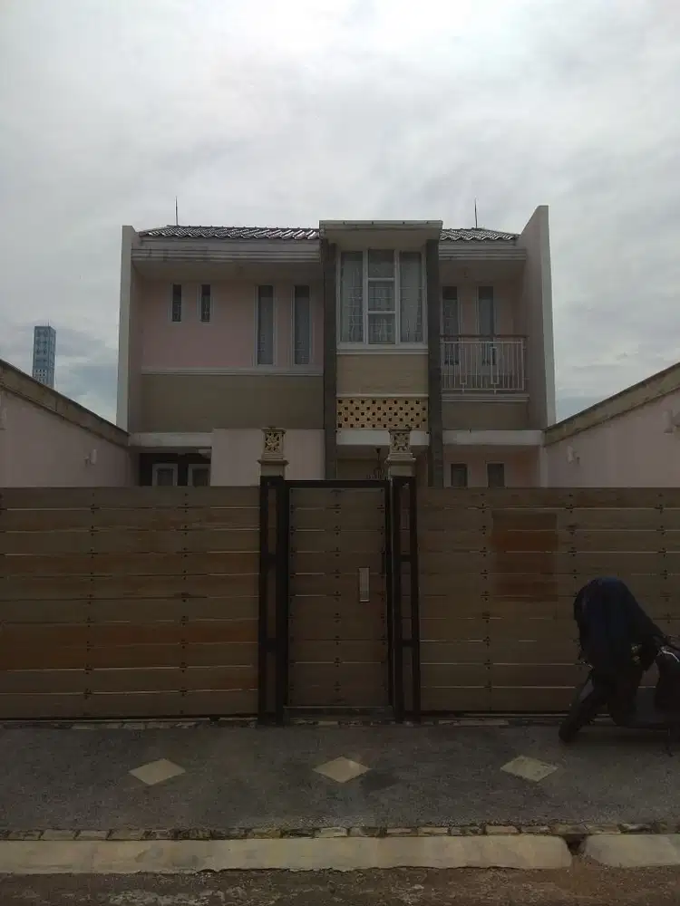 Jual Rumah Di Grand Sentul