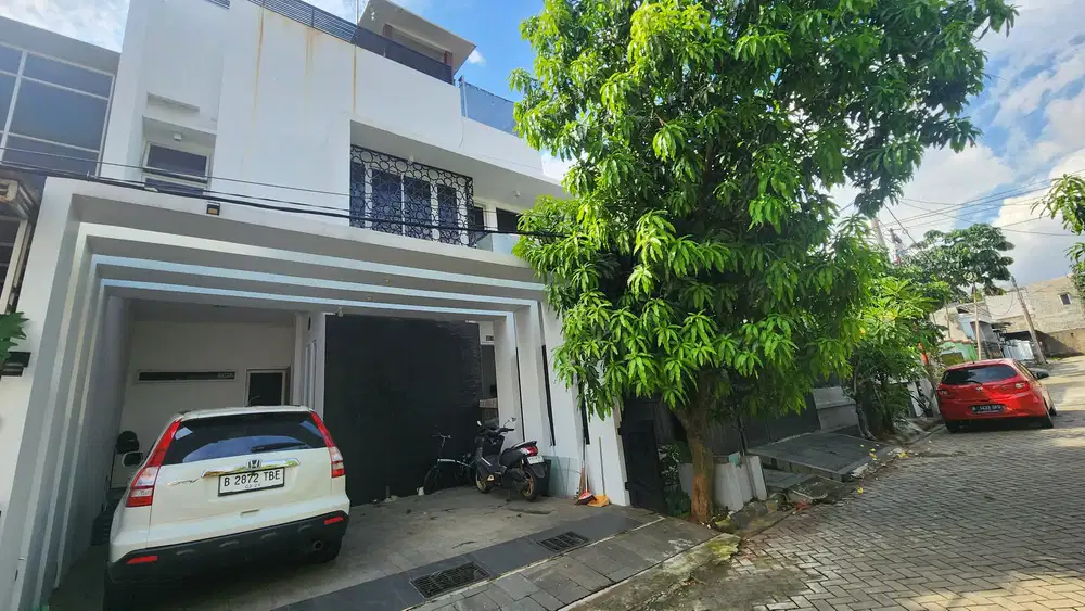 Dijual Rumah Strategis,di Villa Nusa 5 Ciangsana,Gn Putri,Bogor