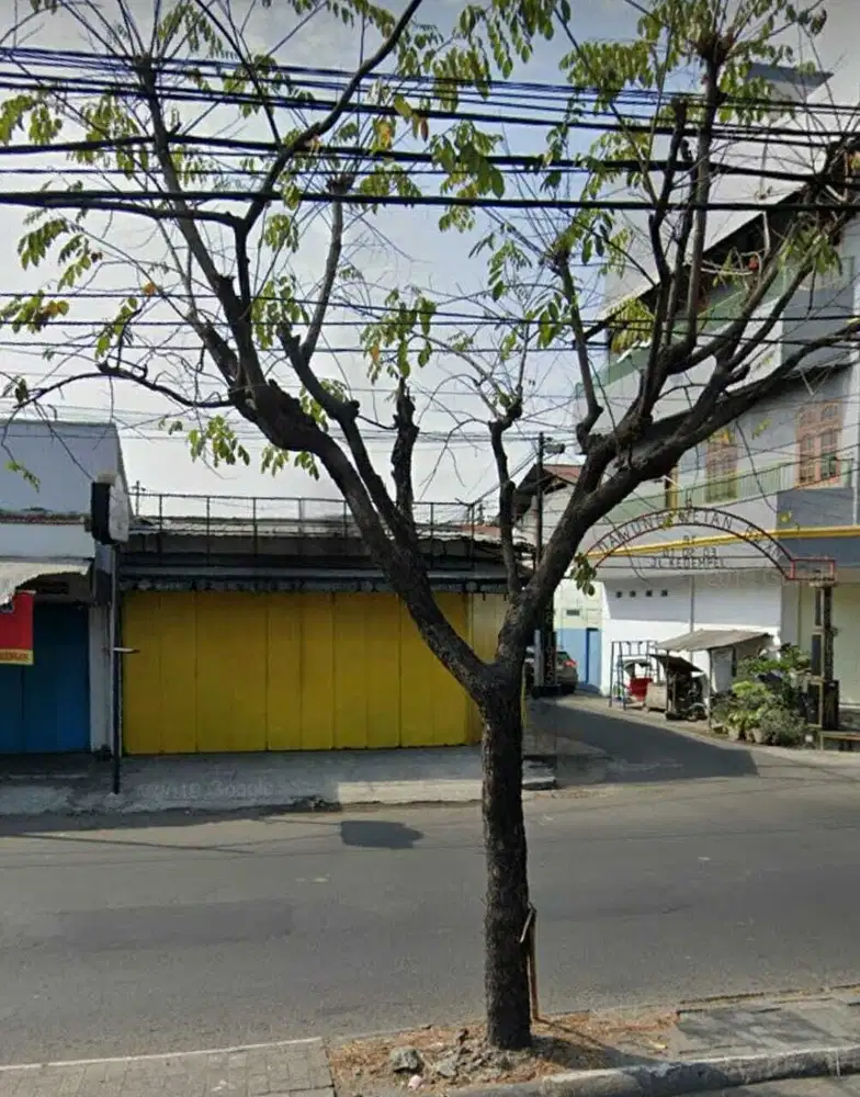 Ruang Usaha Strategis di Jalan Yos Sudarso Solo
