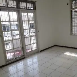 Rumah Janur Elok Kelapa Gading Jakarta Utara