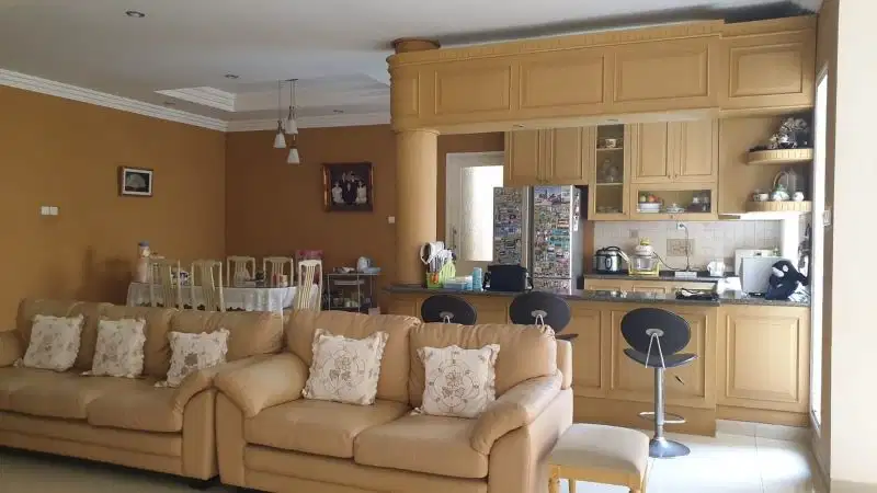 Rumah mewah Pondok Hijau Golf Gading Serpong