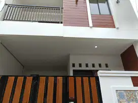 Di jual rumah siap huni akses di percetakan negara johar baru jakpus