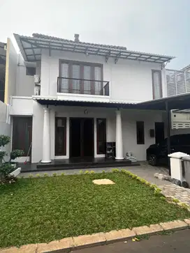 Rumah Renov Premier park Modernland SHM hadap Selatan