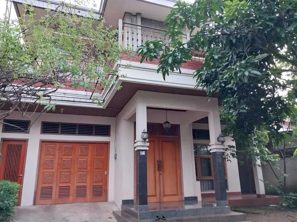 Dijual Rumah 2 Lantai Bintaro Sektor 5 Harga Terbaik Siap Huni Luas