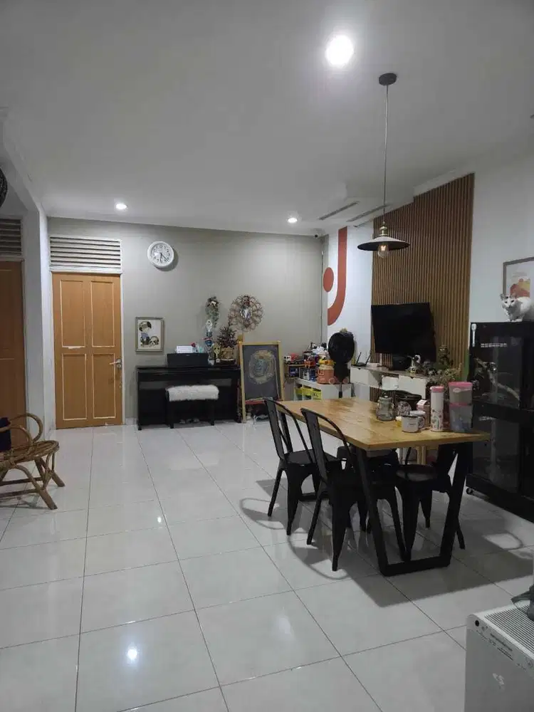 Dijual Rumah Bagus Nyaman di Taman Modern Cakung, Jakarta Timur