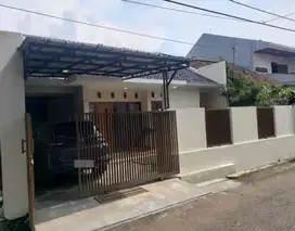 Jual Cepat Rumah Baru Renovasi, Siap Huni, SHM Sayap Reog, Bandung
