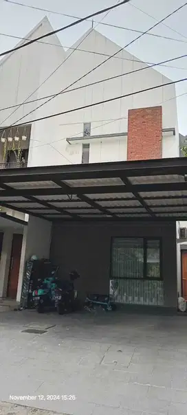 Rumah Ketintang Kondisi Bagus Terawat Lokasi Strategis Dekat A Yani