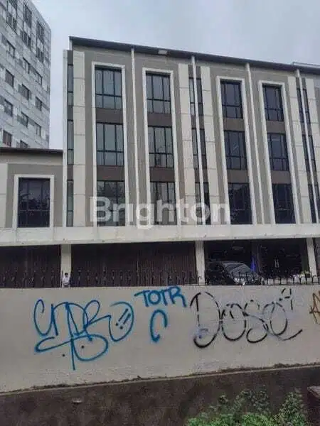 RUKO KOMERSIL 4 LANTAI PLONG HUNI PINGGIR JALAN  PANJANG KEBON JERUK