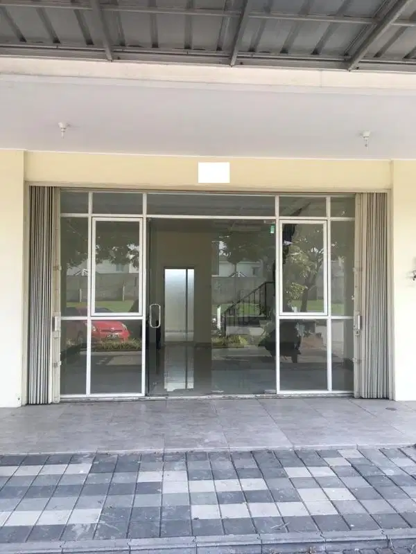 Ruko Siap Pakai Lokasi Strategis di Ruko Arana Harapan Indah Bekasi