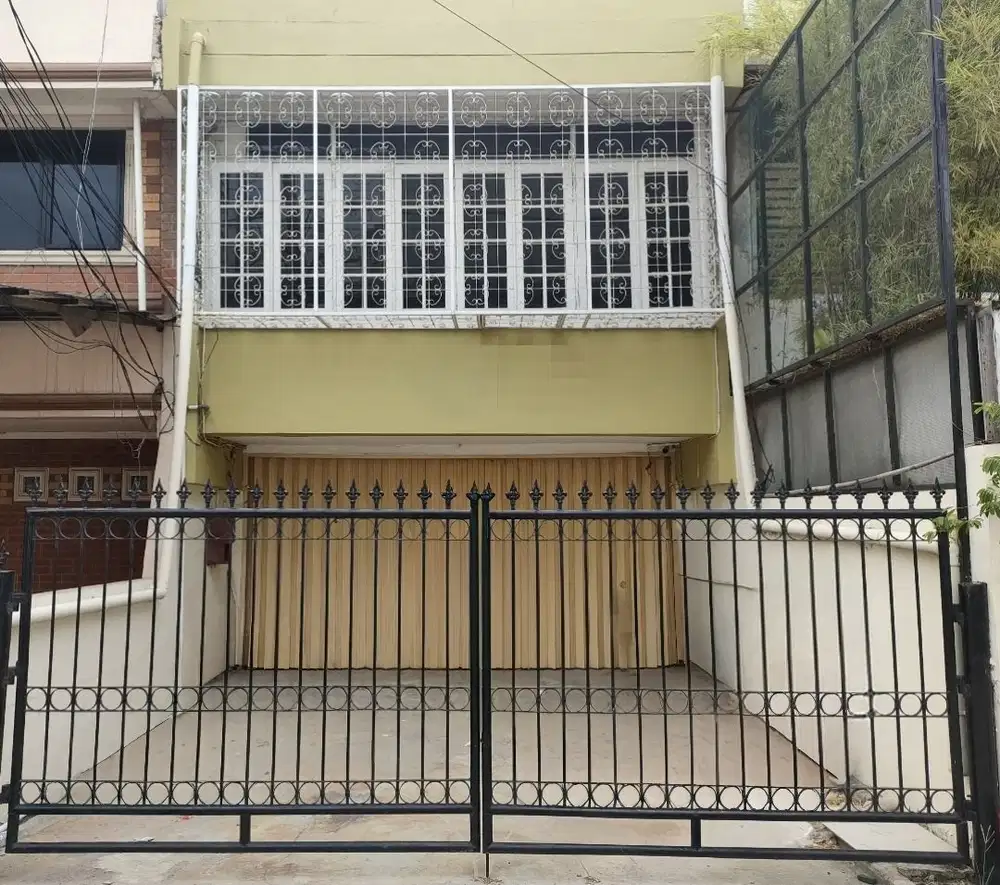 Ruko usaha disewakan siap pakai lokasi strategis Sunter Jakarta Utara