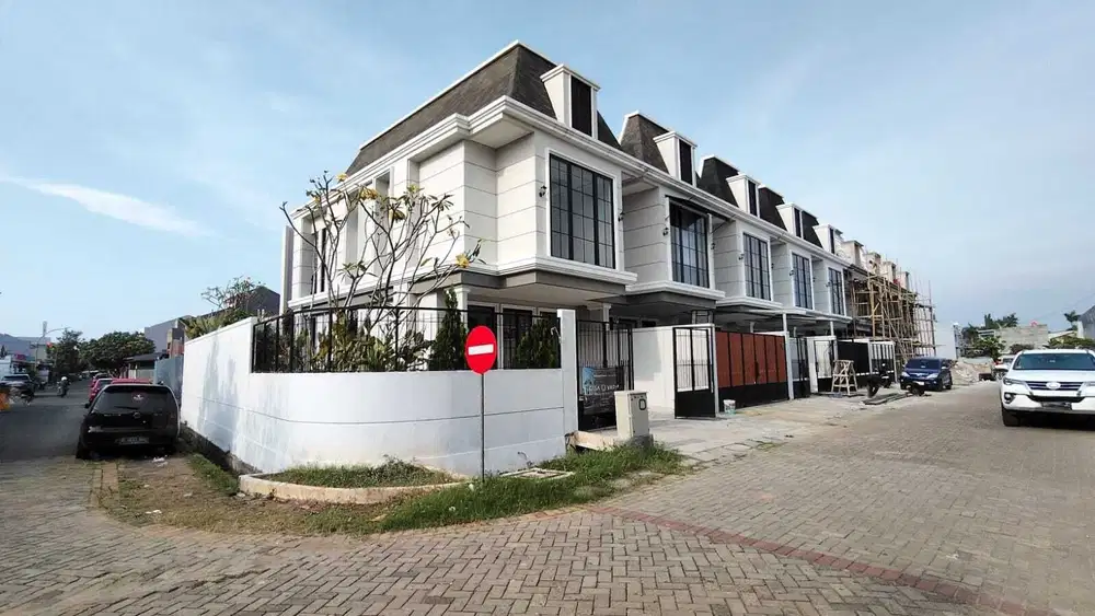 RUMAH PREMIUM MURAH CASA VIRYA BANGUNAN MODERN 2 LANTAI